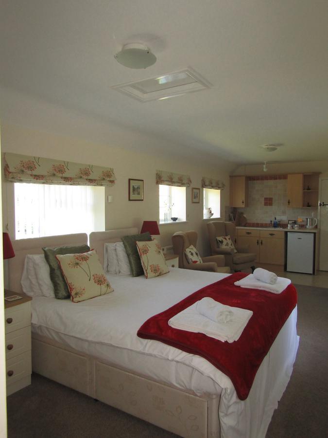Home Farm Boreham Warminster Bagian luar foto